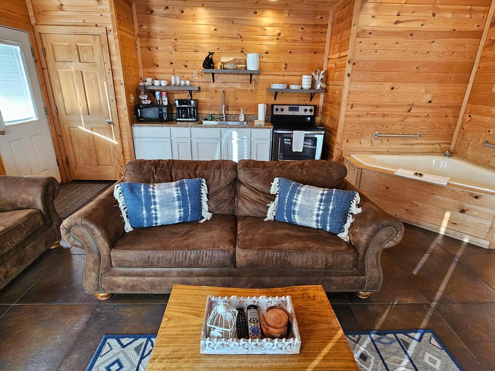 5 Min To Beaver Lake-King Bed-Fire Pit-Jetted Tub #3 Юрика-Спрінгс Екстер'єр фото